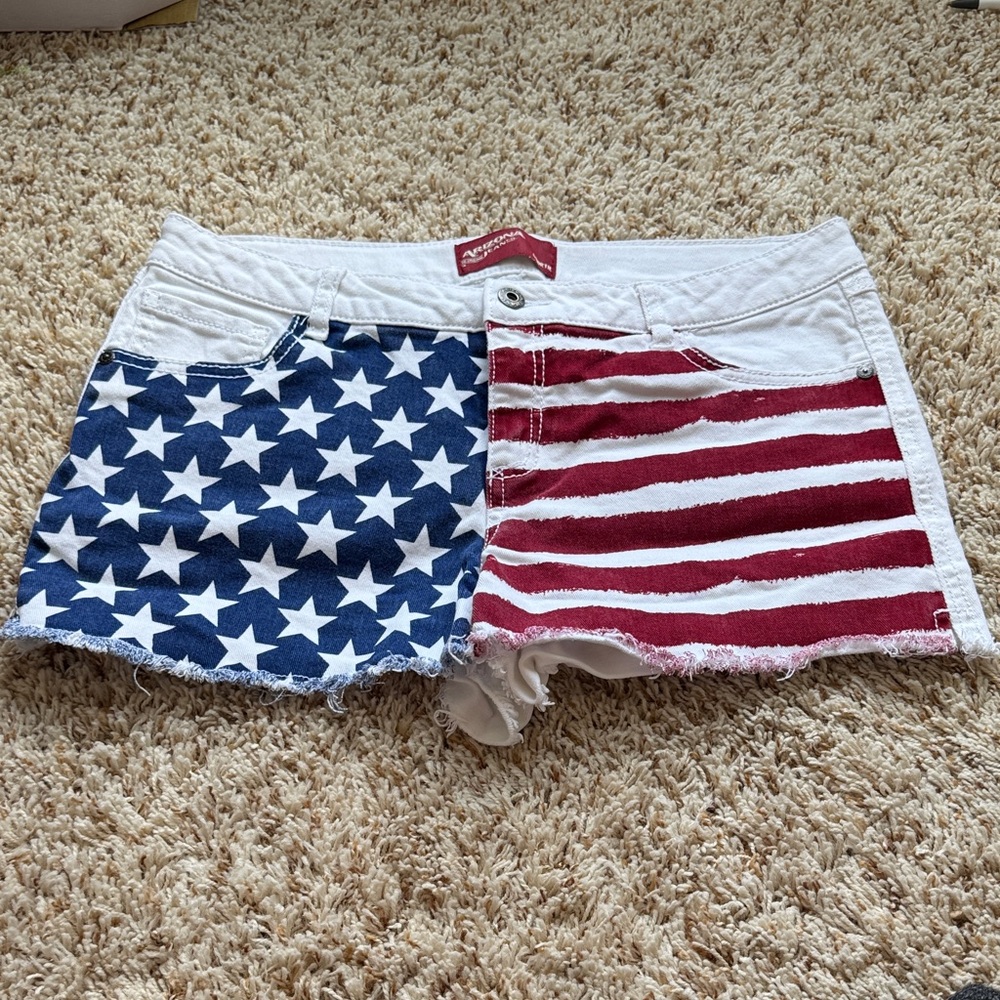 Arizona Jean Silver Button